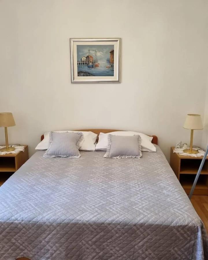 Antonny Apartment Zvekovica Bagian luar foto